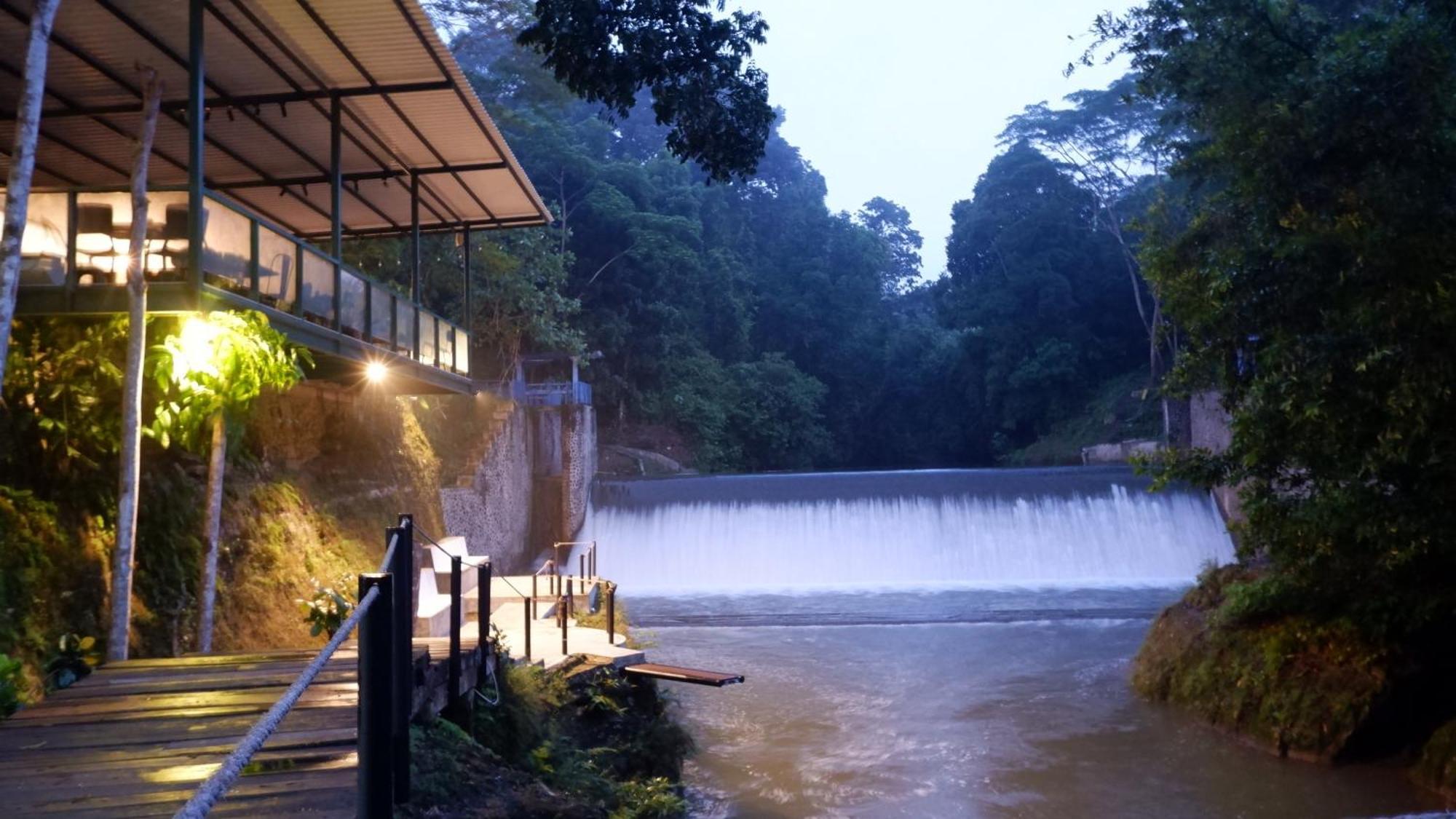 Hau Eco Lodges Citumang פנגנדאראן מראה חיצוני תמונה